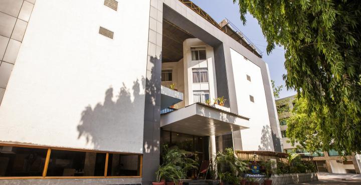 Comfort Inn President Near Ahmedabad Junction Station Exterior photo