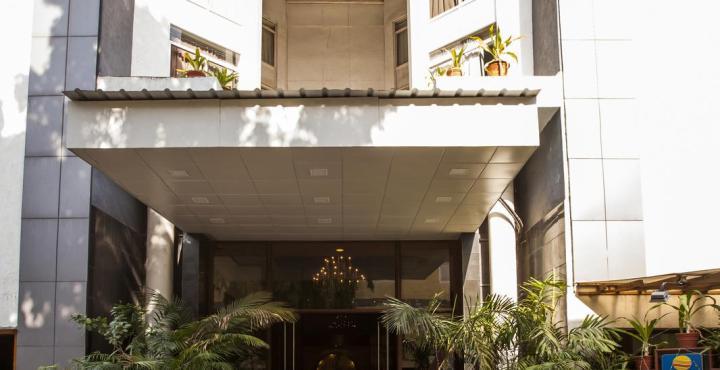 Comfort Inn President Near Ahmedabad Junction Station Exterior photo