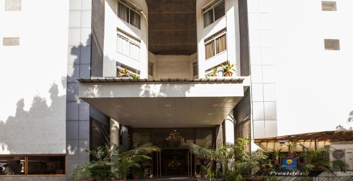 Comfort Inn President Near Ahmedabad Junction Station Exterior photo