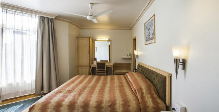 Comfort Inn President Near Ahmedabad Junction Station Exterior photo